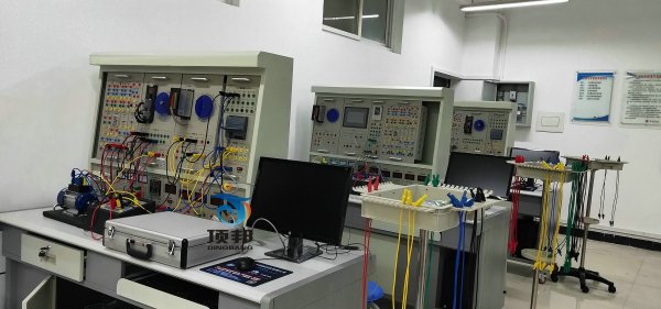 機(jī)電傳動(dòng)與控制實(shí)驗(yàn)裝置