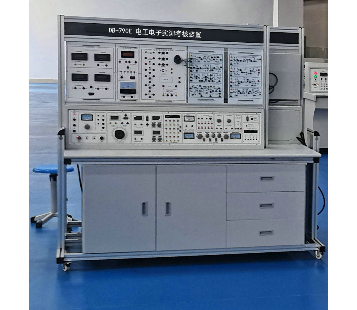 電工電子實(shí)訓(xùn)考核裝置
