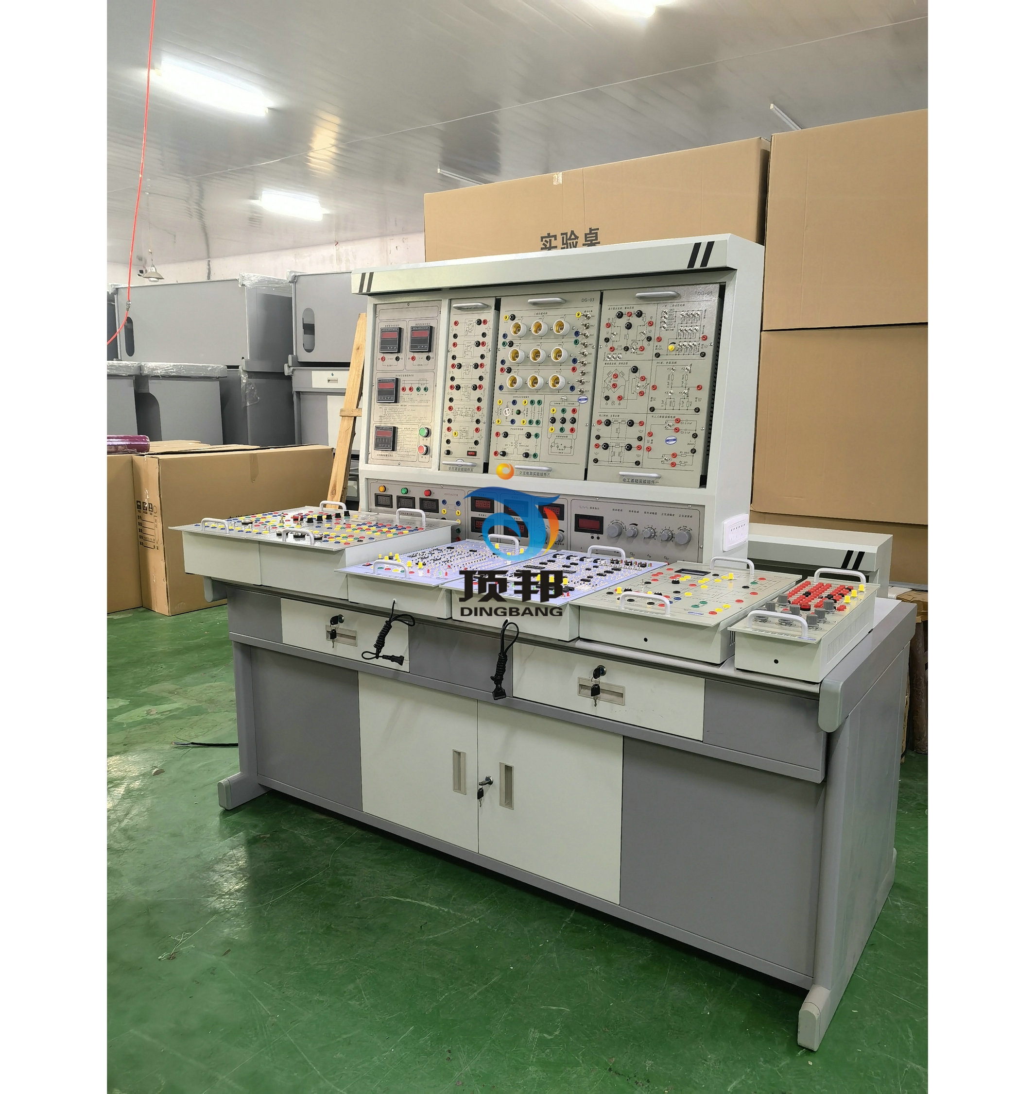 高性能電工數電模電電拖綜合實訓裝置
