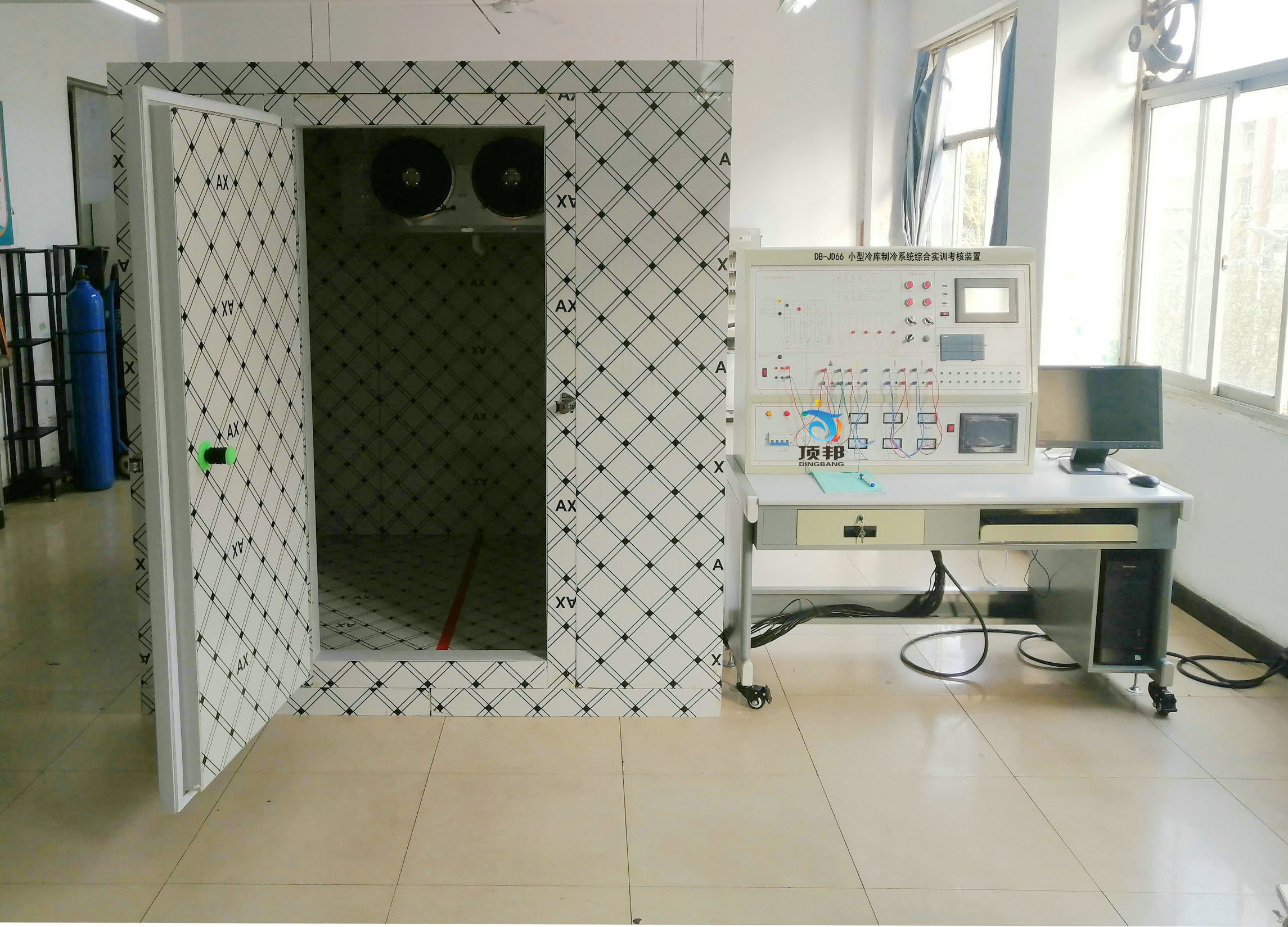 小型冷庫制冷系統(tǒng)綜合實訓考核裝置
