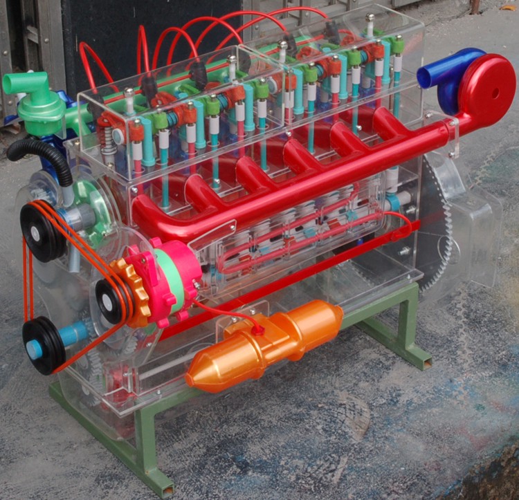 斯太爾發(fā)動機教學模型