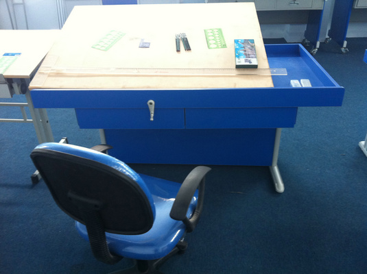 工程制圖室設(shè)備