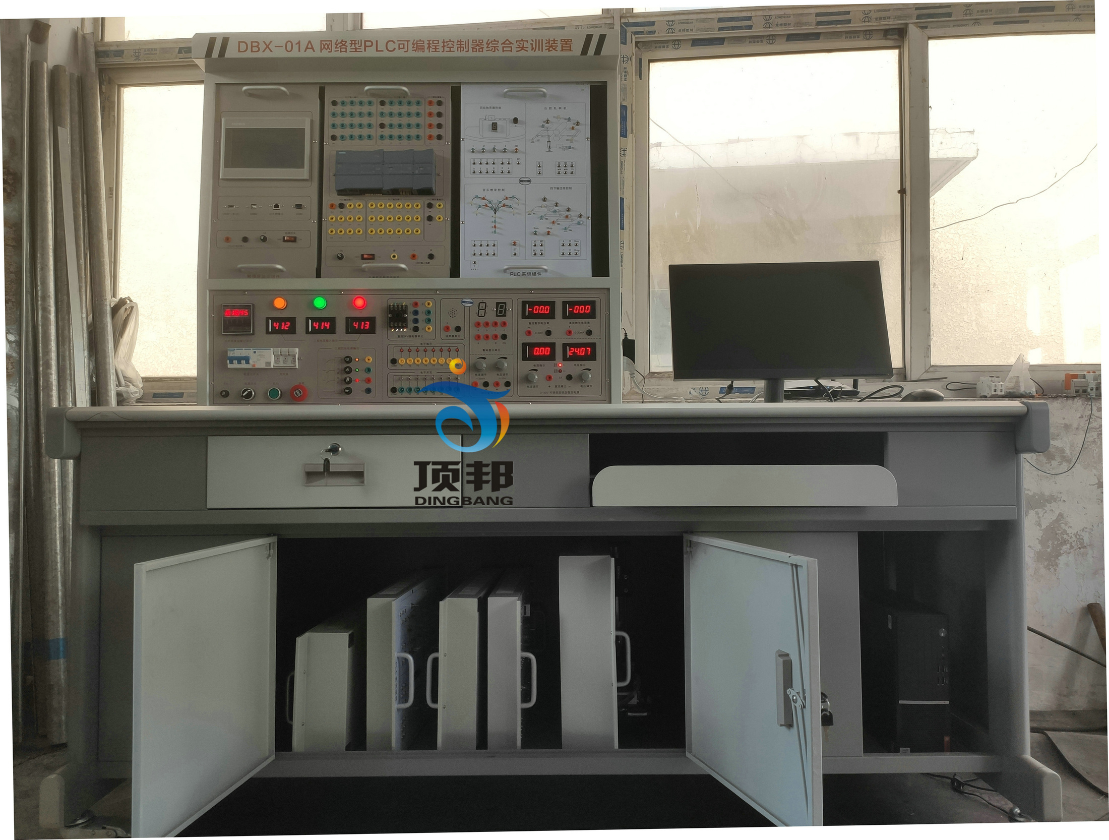 網(wǎng)絡型PLC可編程控制器綜合實訓裝置