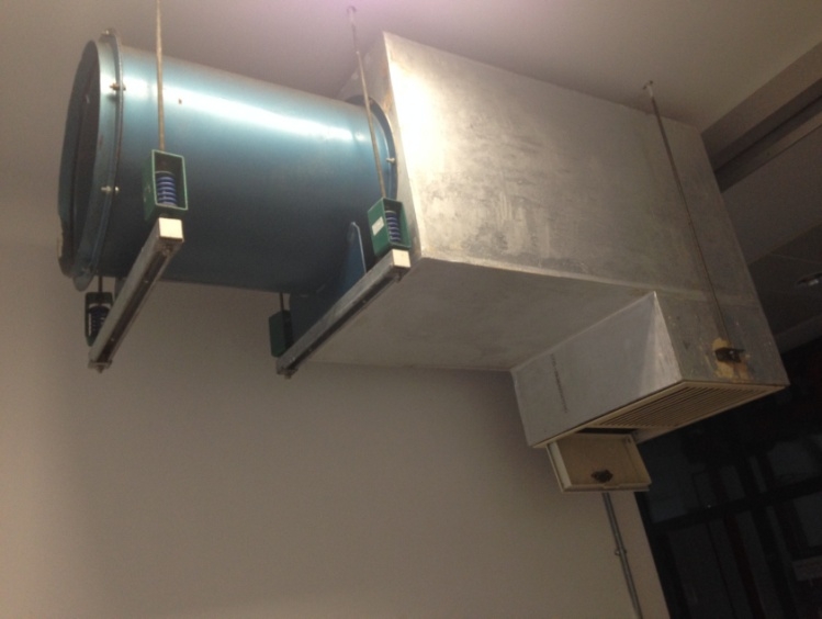 排煙風(fēng)機(jī)及排煙口