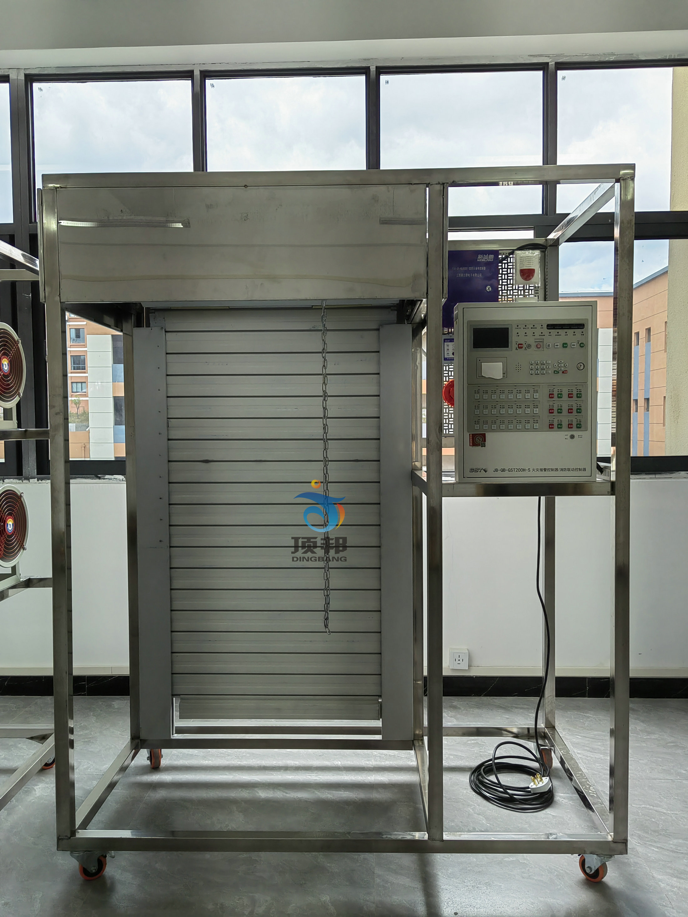 消防卷簾門(mén)系統(tǒng)實(shí)訓(xùn)裝置