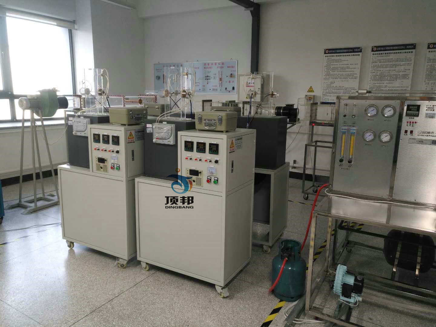 空氣橫掠單管強(qiáng)迫對流的換熱實驗臺