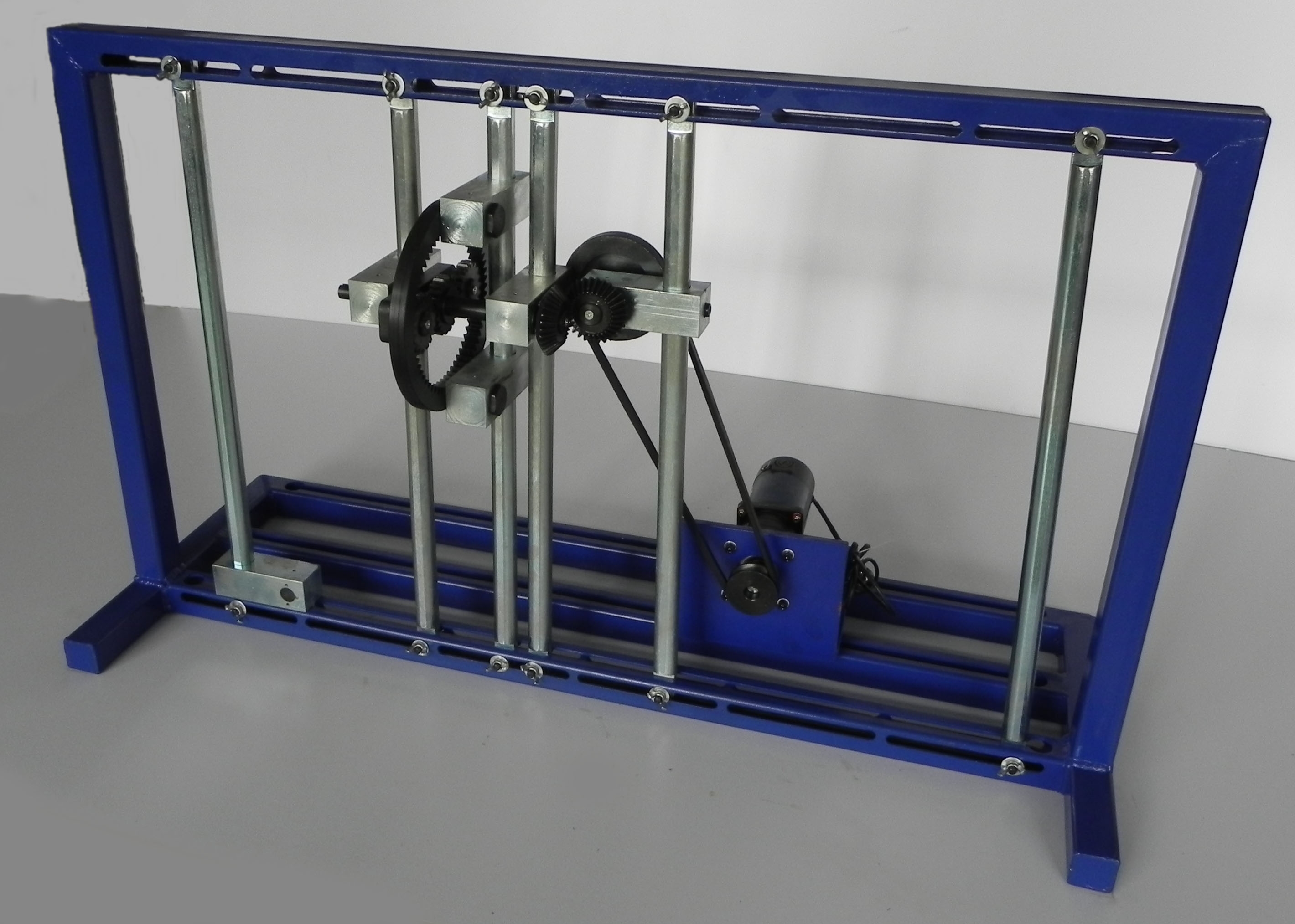 機械運動創(chuàng)新方案拼裝實驗臺