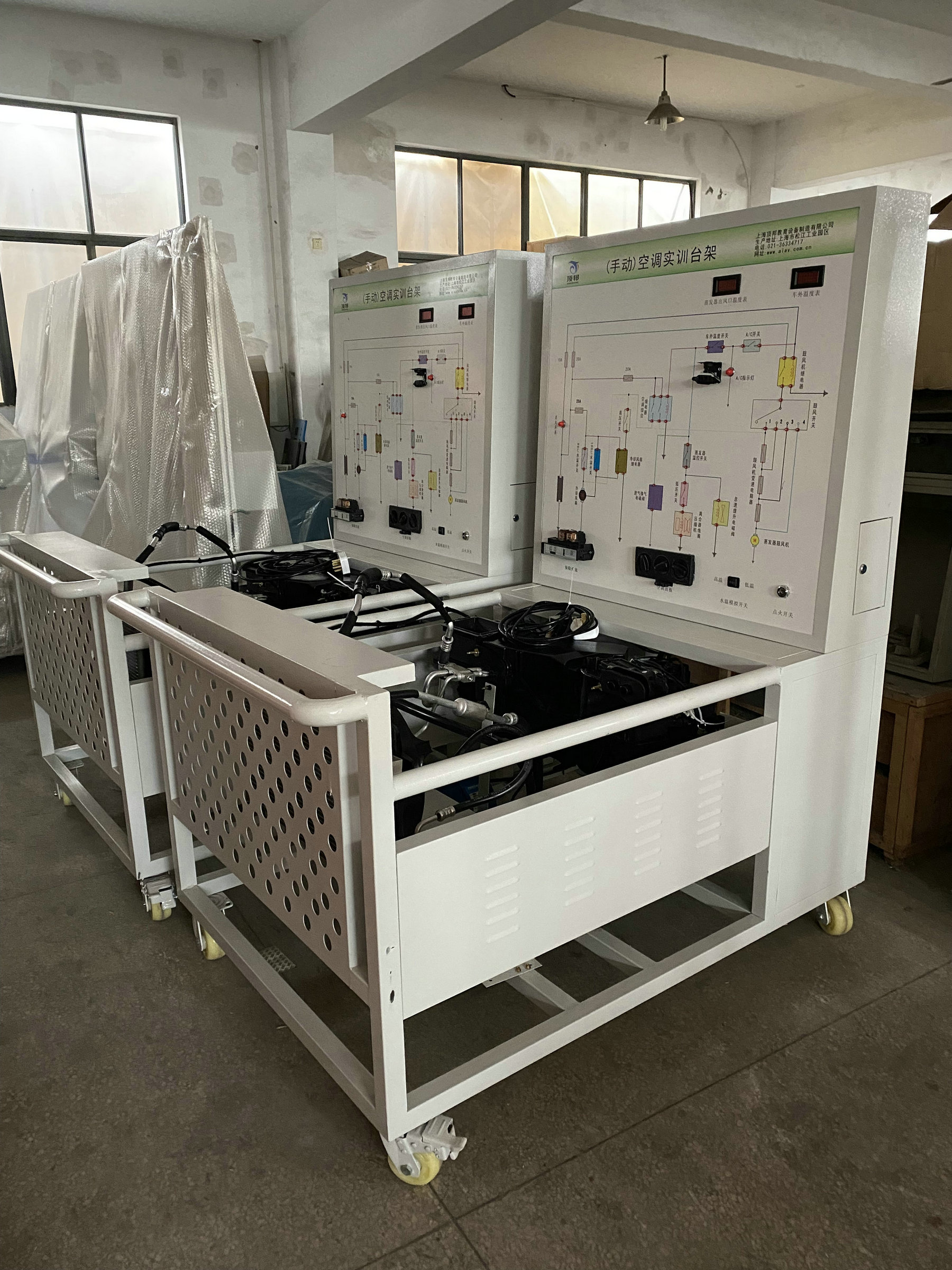 汽車手動(dòng)空調(diào)實(shí)訓(xùn)臺