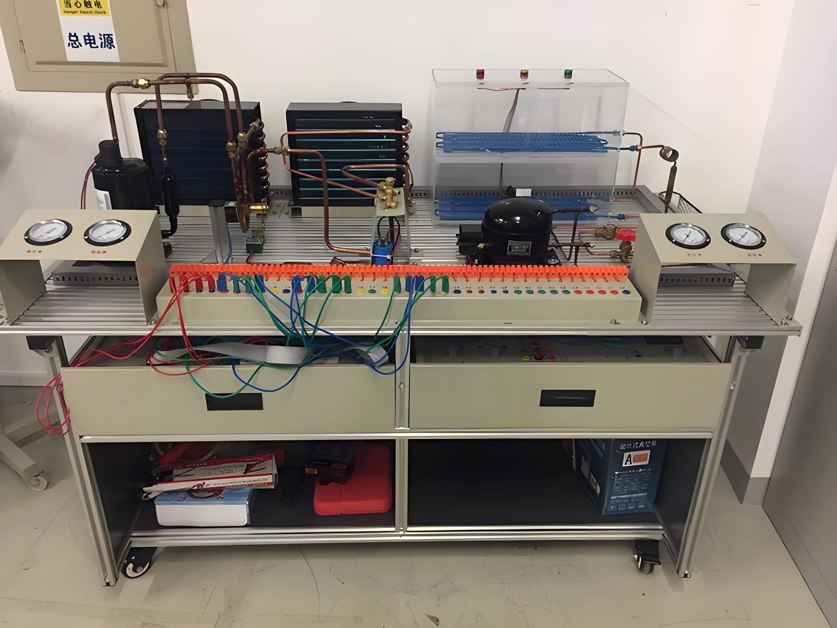 現(xiàn)代制冷與空調(diào)系統(tǒng)技能實(shí)訓(xùn)裝置