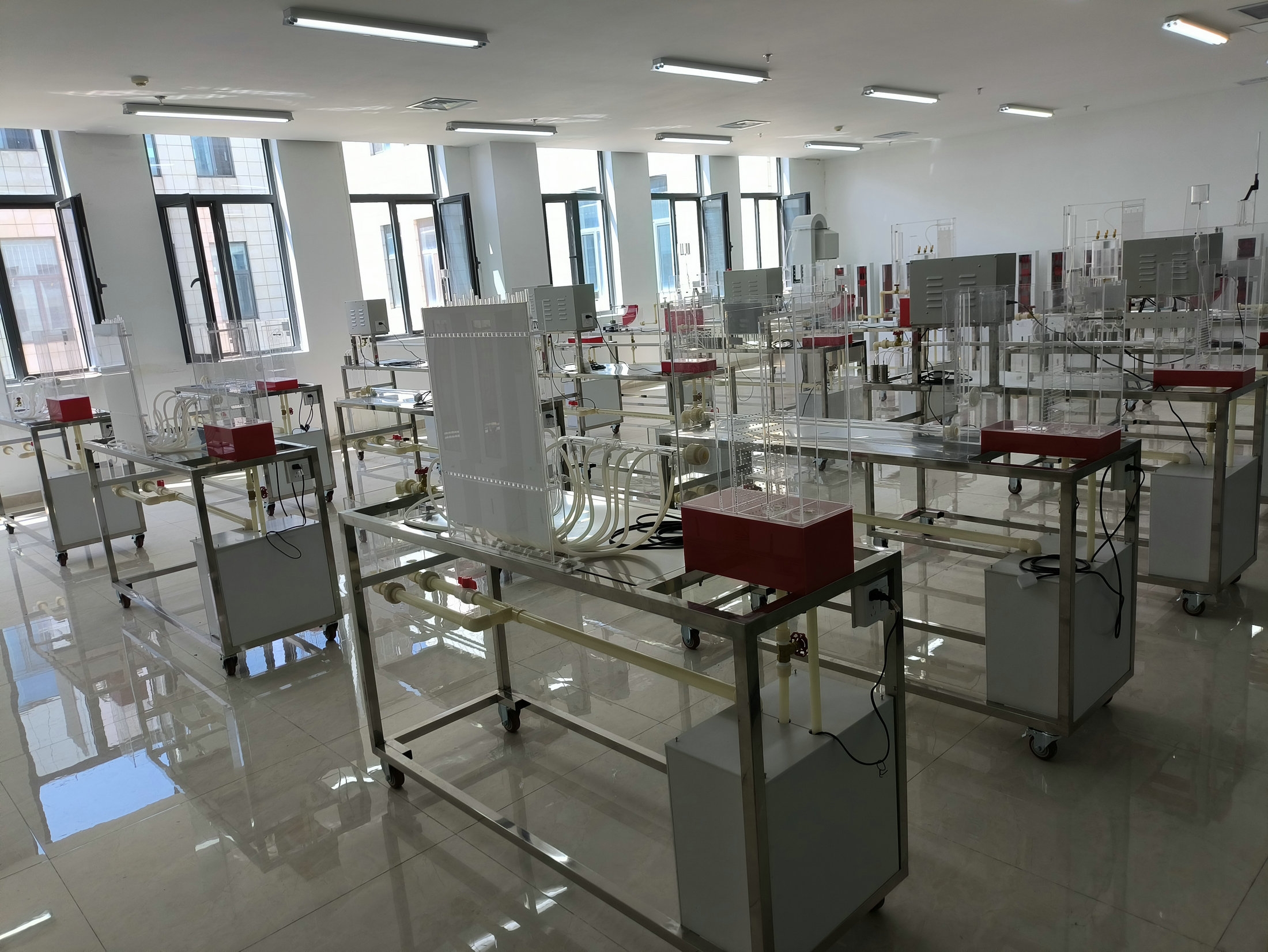 流體力學(xué)綜合實(shí)驗(yàn)裝置