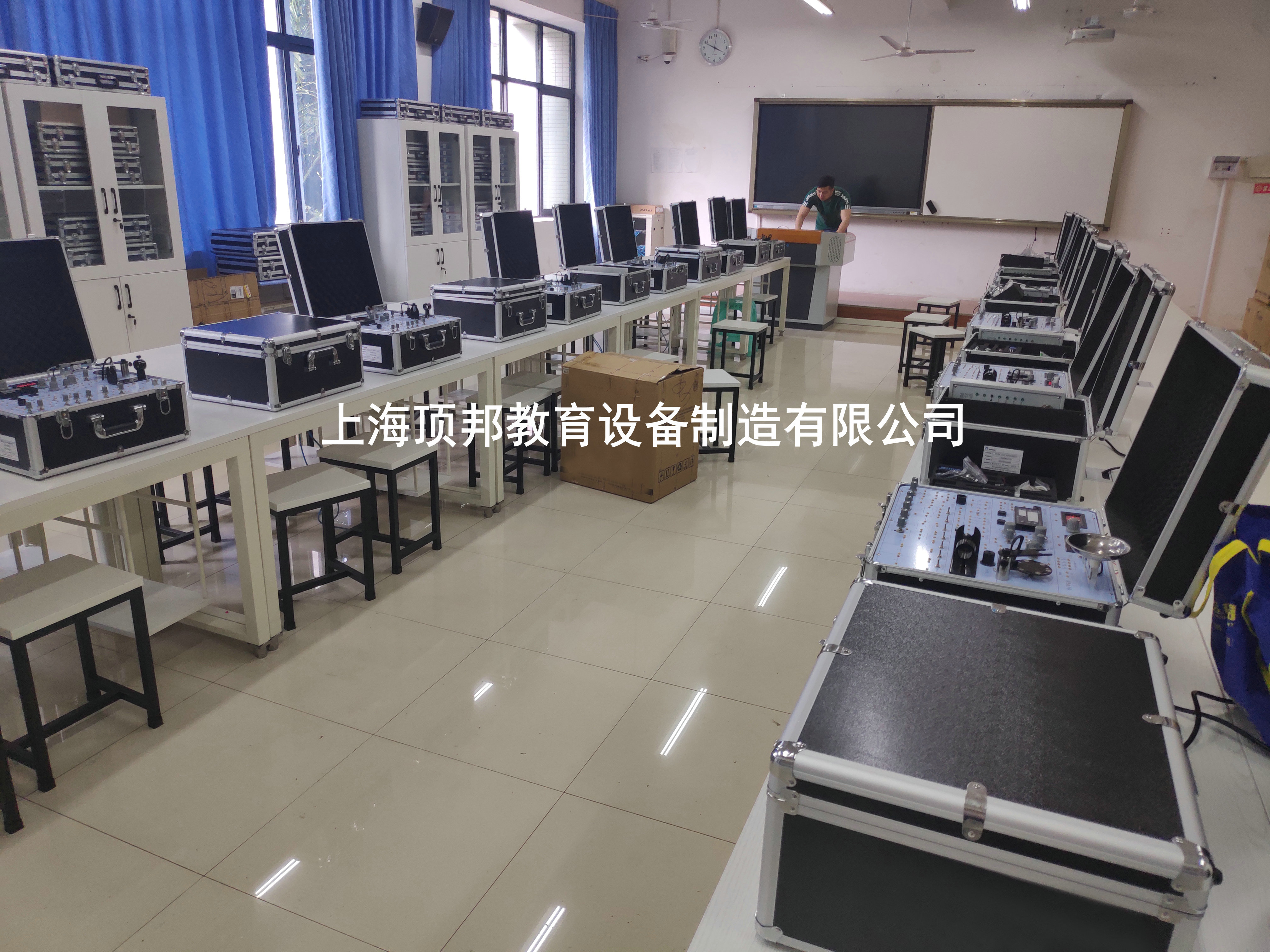 傳感器系統(tǒng)實驗箱