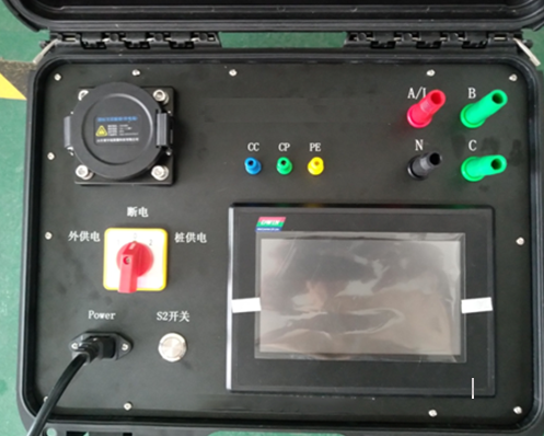 國標(biāo)直流充電智能實訓(xùn)臺